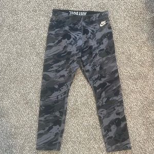 Nike leggings